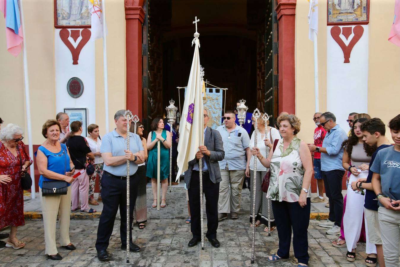 Procesión de María Auxiliadora de los Salesianos de la Trinidad