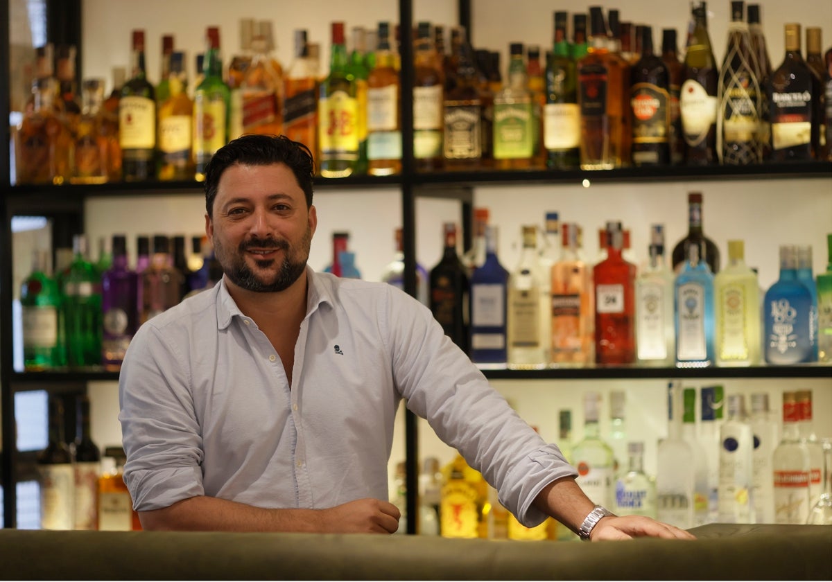 Germán Franco en la sede de Trifulca, en el centro de Sevilla