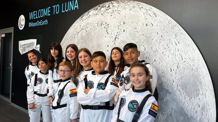 La NASA invita a los niños de un colegio de Sevilla a visitar su centro espacial en Florida