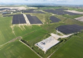 La noruega Statkraft activa otra planta solar de 95 hectáreas de superficie en Jerez