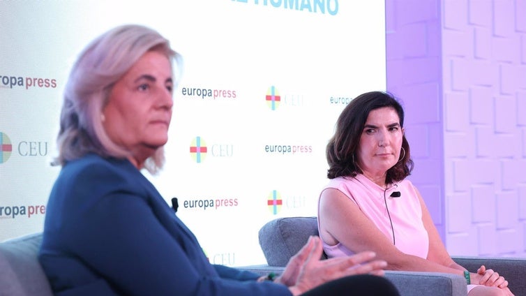 La consejera de Empleo asegura que Andalucía es por primera vez un «actor decisivo» en el crecimiento de España