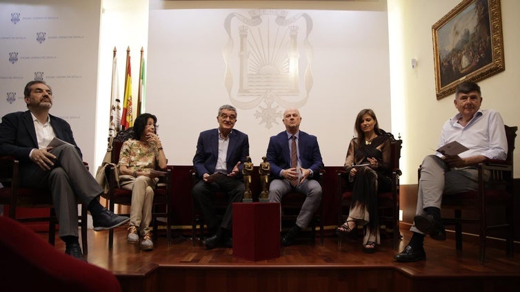 La novela negra, género predominante entre las finalistas a los Premios Ateneo de Sevilla