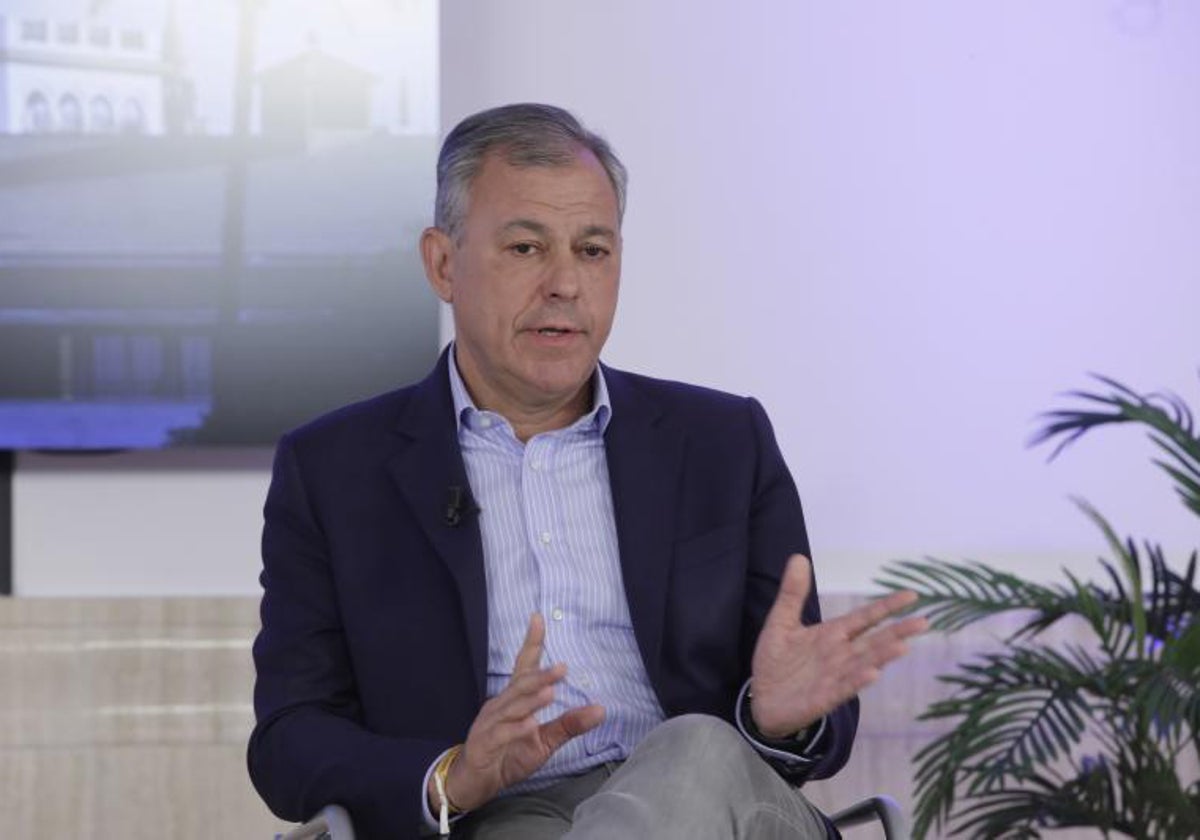 José Luis Sanz, alcalde de Sevilla