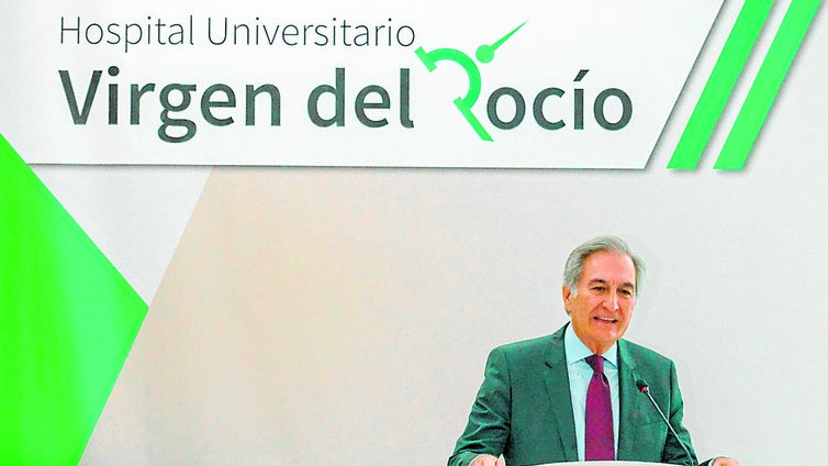 Conejo-Mir: «Cuando empezamos con Dermatología, al Virgen del Rocío le llamaban Corea»