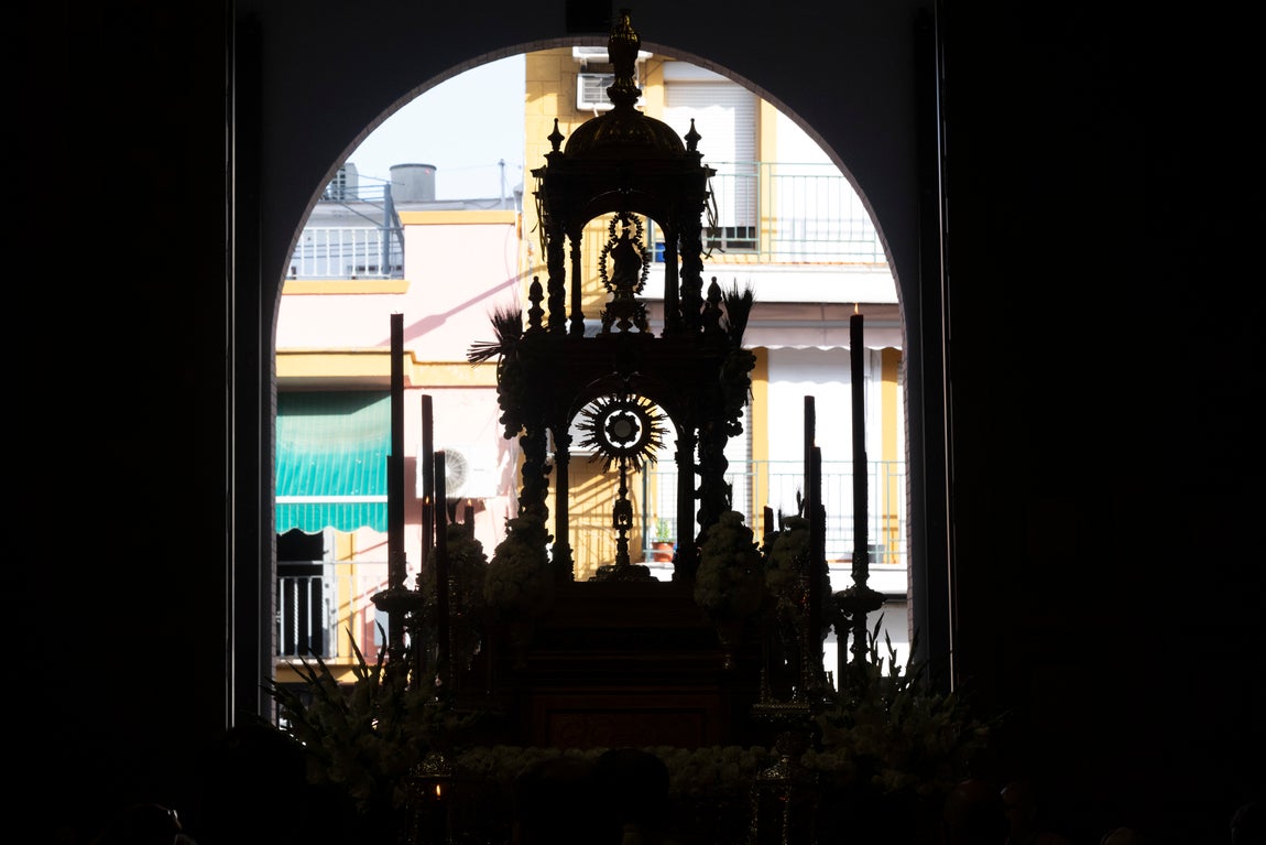 Las imágenes de las procesiones sacramentales del domingo de la Santísima Trinidad