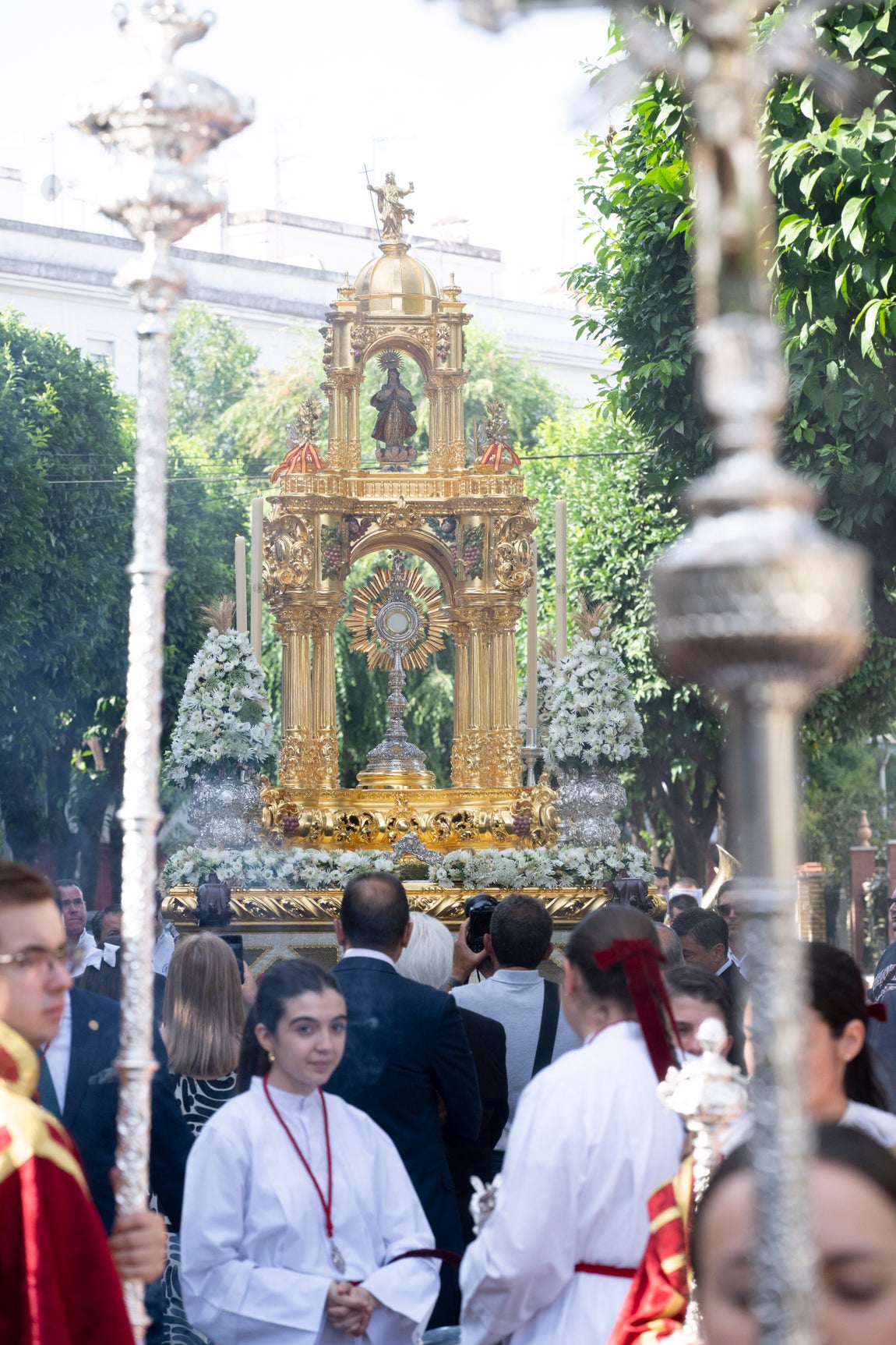 Las imágenes de las procesiones sacramentales del domingo de la Santísima Trinidad