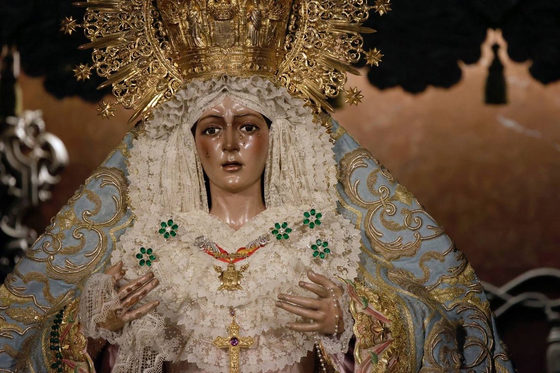 Visita de devotos a la Macarena este domingo