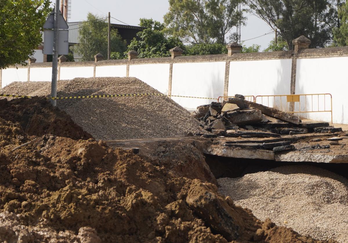 Los pueblos de Sevilla afectados por las averías comienzan a recuperar el agua 72 horas después