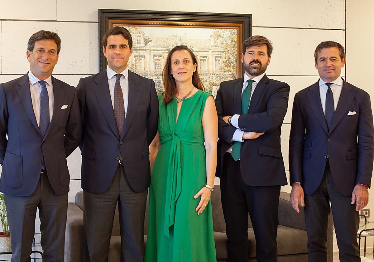 Bores y Cía ficha a gran parte del equipo de SdP Estudio Legal para crecer  en Derecho Público