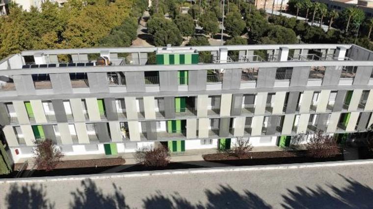 Inmueble de Emvisesa en Sevilla Este con viviendas para alquilar