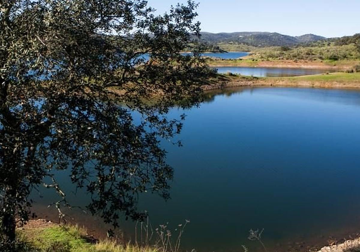 Imagen de Los Lagos del Serrano