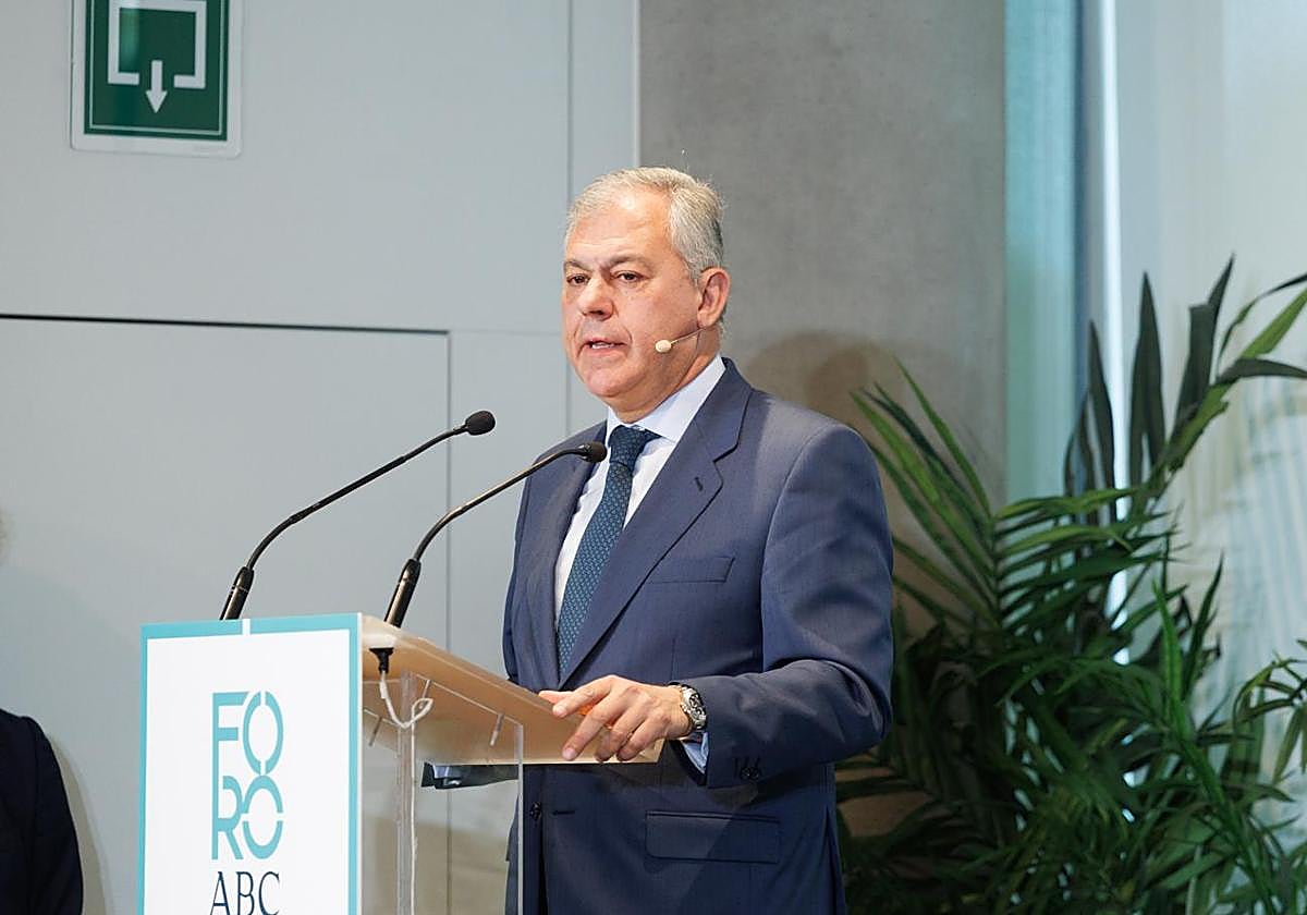 El alcalde de Sevilla, José Luis Sanz