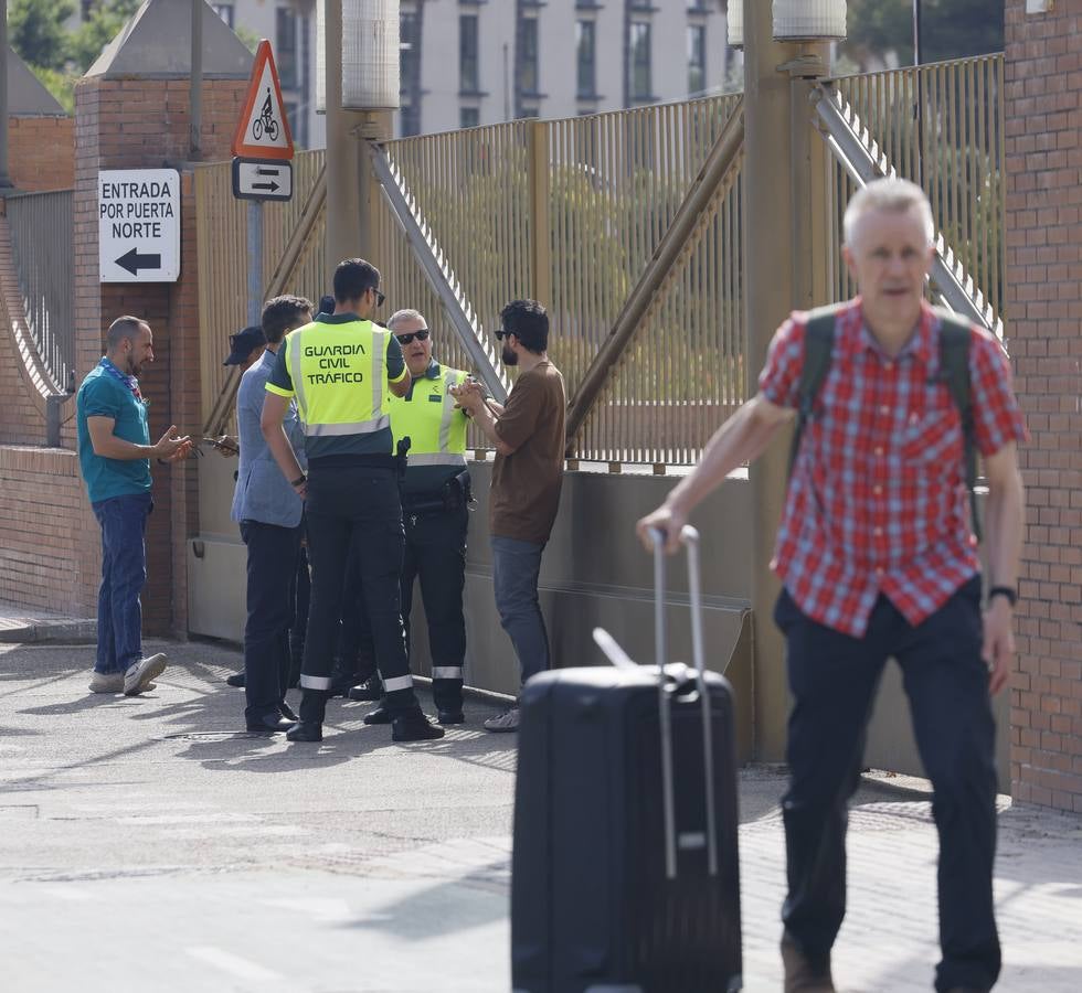 Miembros de la Policía Local y Nacional así como equipos de la Guardia Civil han tomado Sevilla para la Cumbre de la ONU