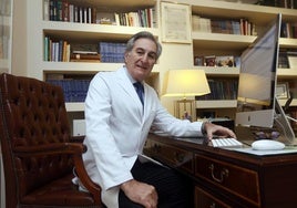 Conejo Mir: «Abandono la sanidad pública, ha llegado la hora del relevo en el Virgen del Rocío»