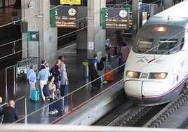 Una avería en la catenaria está afectando a los trenes de alta velocidad que van de Sevilla a Madrid en ambas direcciones