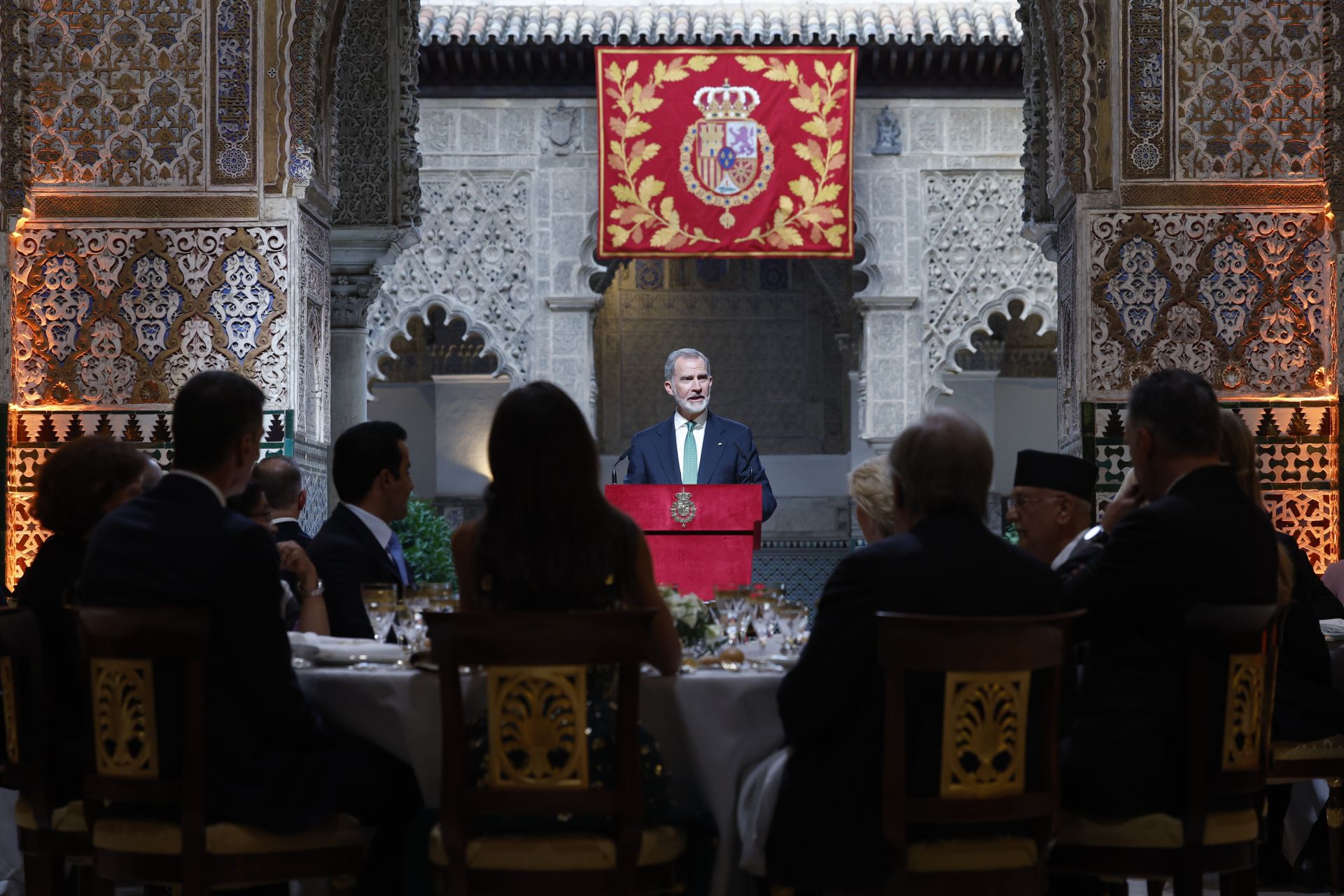 El rey Felipe VI ofrece un discurso