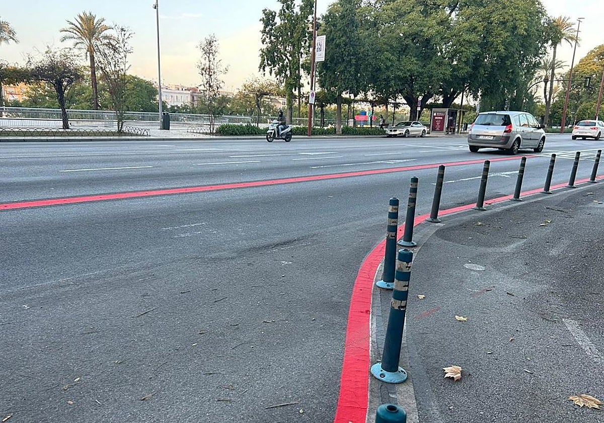 Marcas viales para delimitar los carriles bus