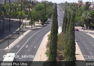 Cortan la avenida de la Palmera al completo para que pase la comitiva de Pedro Sánchez hasta Fibes