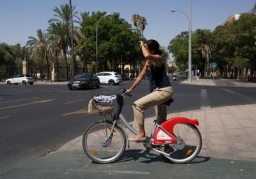 Aviso amarillo en Sevilla hasta el sábado: estas son las horas en las que se espera más calor según la Aemet