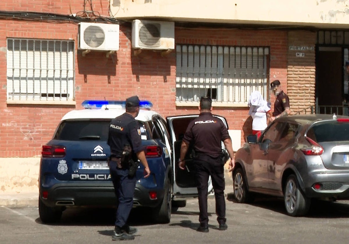 El ladrón sorprendía por la espalda y vendía en el mercado negro los objetos robados