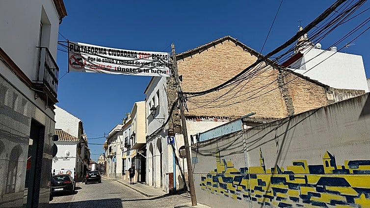 Fuentes de Andalucía, un pueblo dividido por la instalación de una planta de biogás