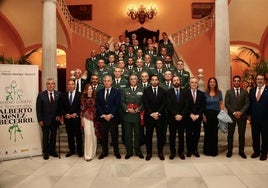 La Guardia Civil recibe el XI Premio Alberto Jiménez-Becerril: «Vestir el uniforme era prácticamente una sentencia de muerte»