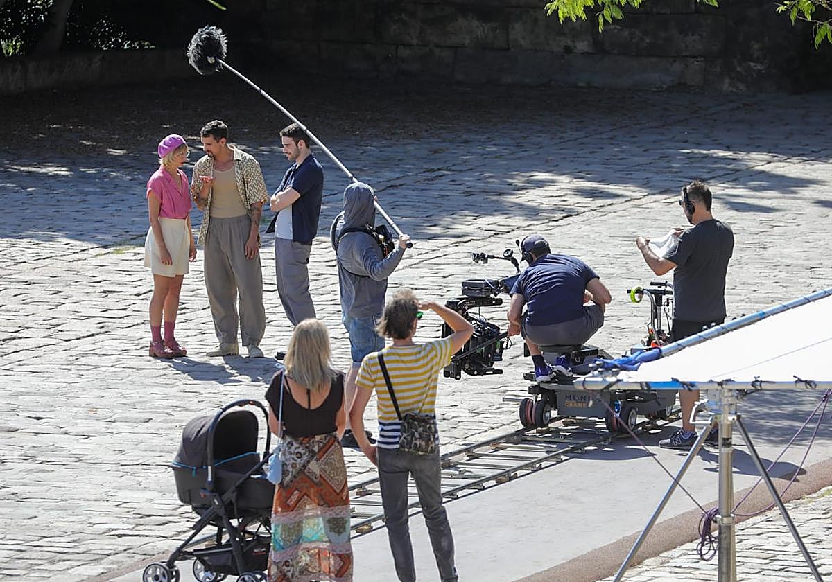 Rodaje de Berlín en el Muelle de la Sal