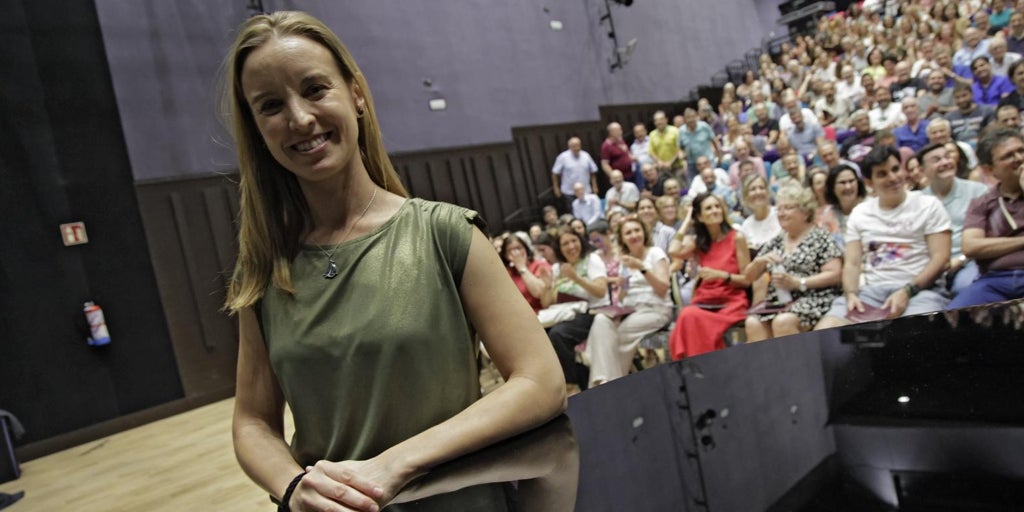 Isabel Rubio: «Hoy vivimos malos momentos por la guerra y la  Novena  de Beethoven es una obra que nos hace reflexionar»