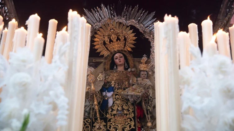 Comienzan las procesiones de la Virgen del Carmen en Sevilla