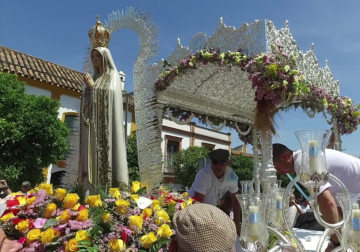La Virgen de Fátima en una romería