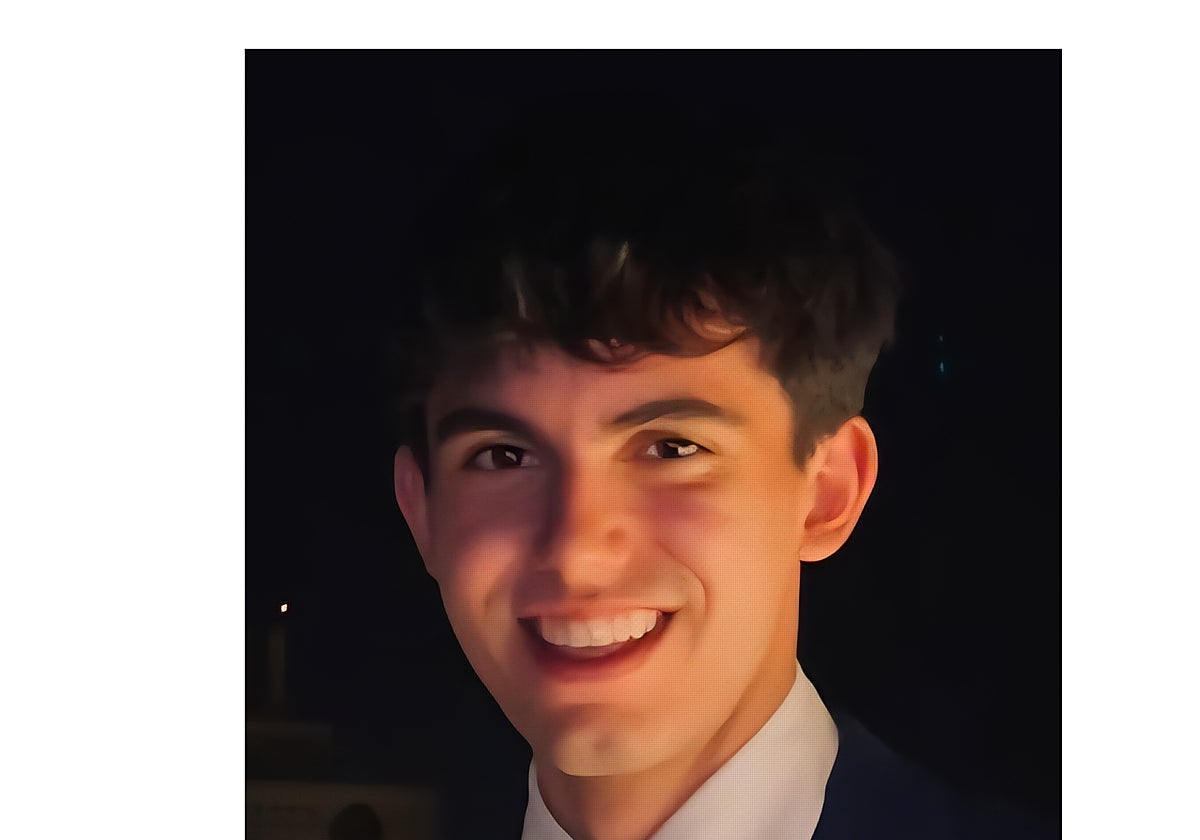 Un alumno del Colegio Sagrada Familia de Urgel recibe el Premio Extraordinario de Bachillerato de la Junta