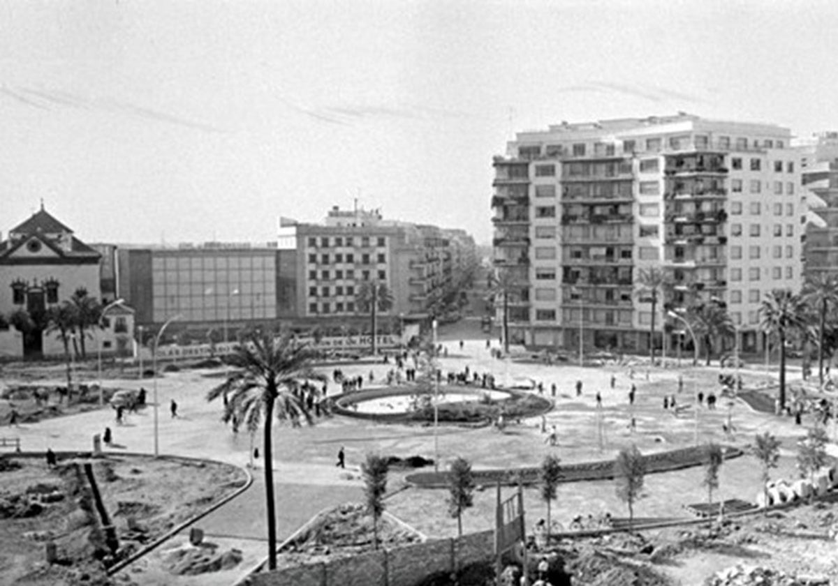 Imagen de la Plaza de Cuba en el año 1960