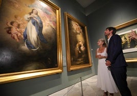 Patricia del Pozo y Ernest Urtasun durante la visita al Museo de Bellas Artes la semana pasada