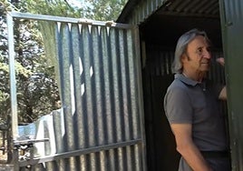 Roban varios ejemplares de monos Tití en el MundoPark de Guillena