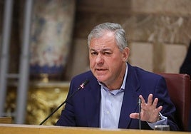 José Luis Sanz: «Sevilla ha dejado de ser una ciudad en la que las promesas sólo eran humo»