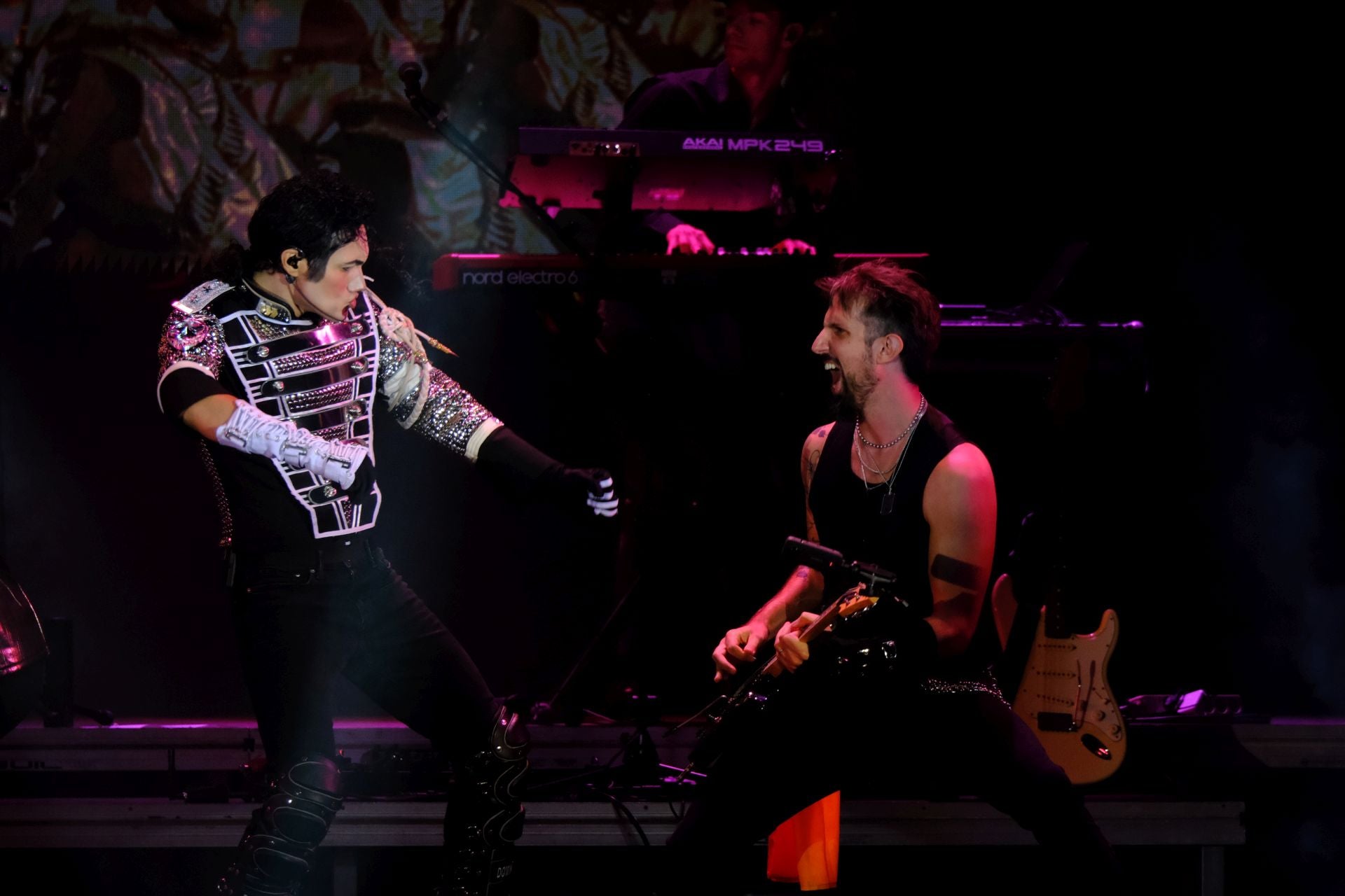 Lenny Jay ofreció un espectáculo inigualable en el escenario del Tío Pepe Festival