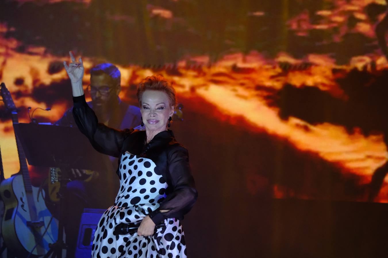 Un momento de la actuación de Paloma San Basilio en el Tío Pepe Festival 2025