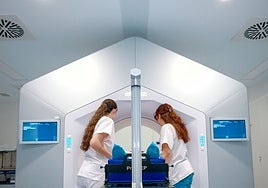 El Virgen del Rocío, la US y la UPO se alían en un proyecto de inteligencia artificial y computación frente al cáncer