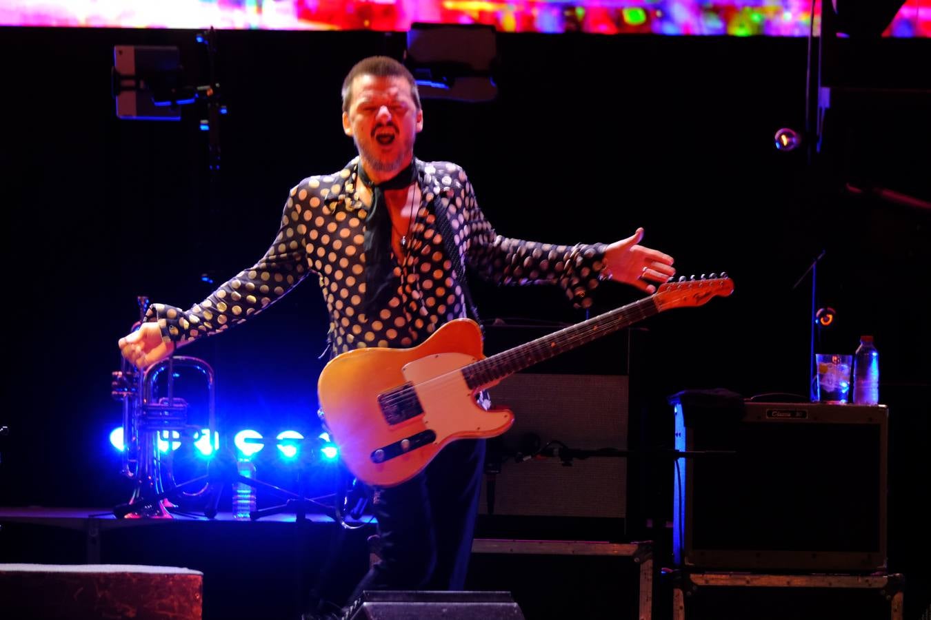 El músico ha repasado en el Tío Pepe Festival sus grandes éxitos