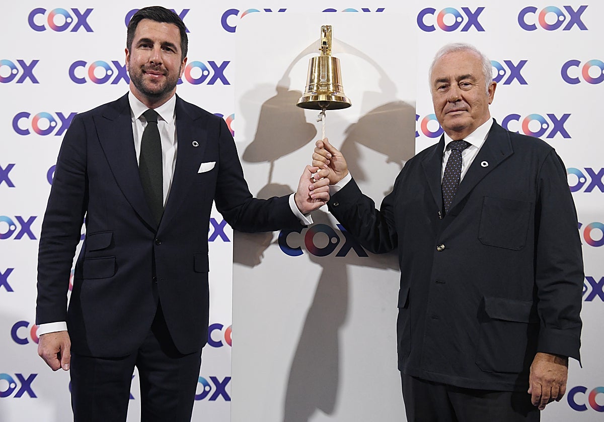 Enrique Riquelme, junto a Alberto Zardoya, uno de los accionistas de Cox