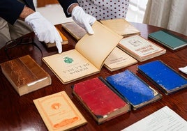 La Biblioteca de Andalucía añade a su colección primeras ediciones de García Lorca, Vicente Aleixandre y otros autores de la Generación del 27