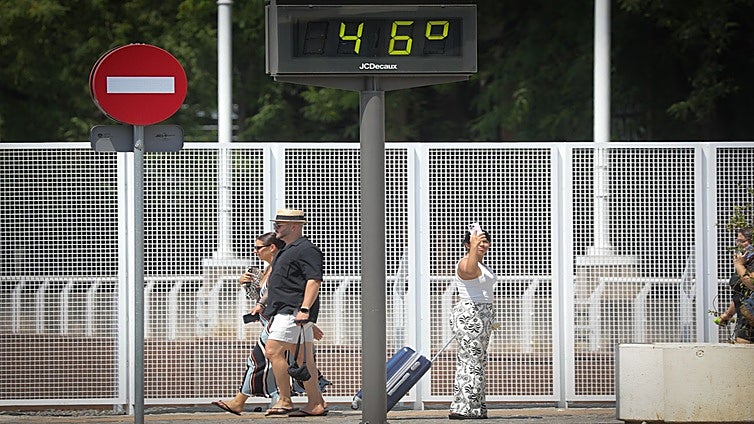 Sevilla registra la temperatura más alta este martes en Tablada: 44.8 grados a las cuatro de la tarde