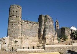 Patrimonio rechaza demoler dos casas para la recuperación de la muralla de Marchena