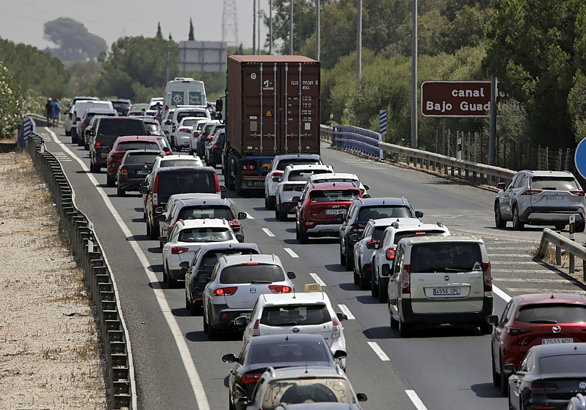 Retenciones en la autovía AP-4