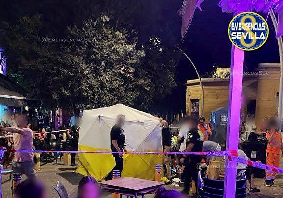 Servicios de emergencias desplegados en el lugar del suceso