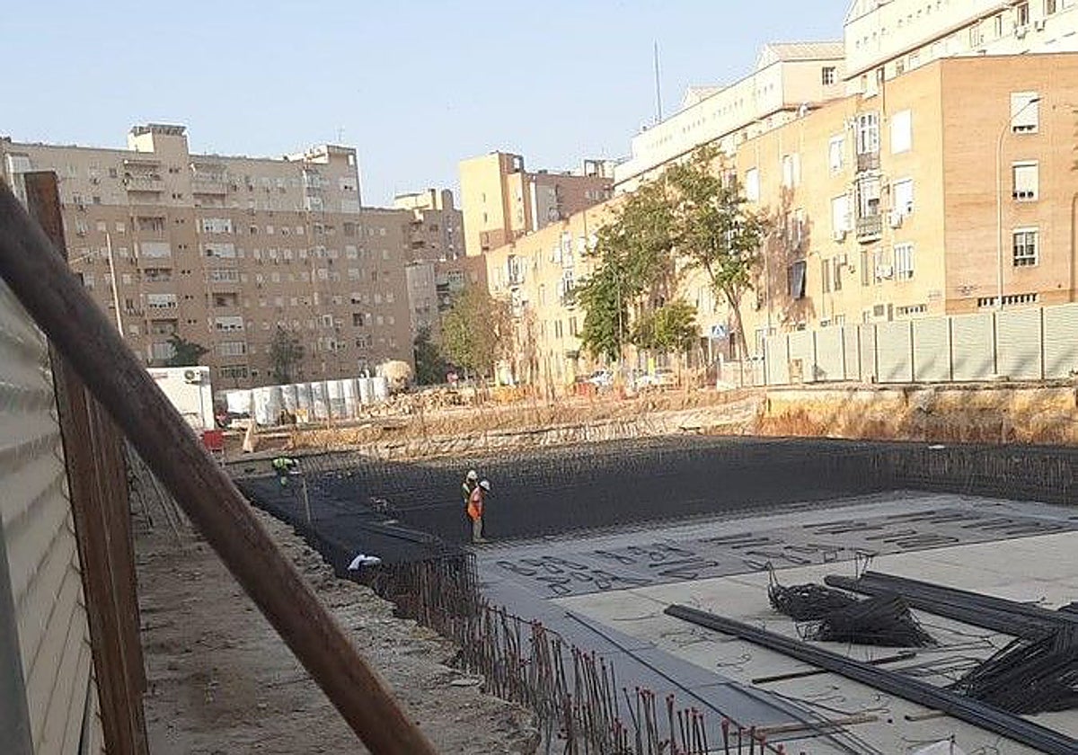 Obras en el túnel de la estación de metro de Los Mares