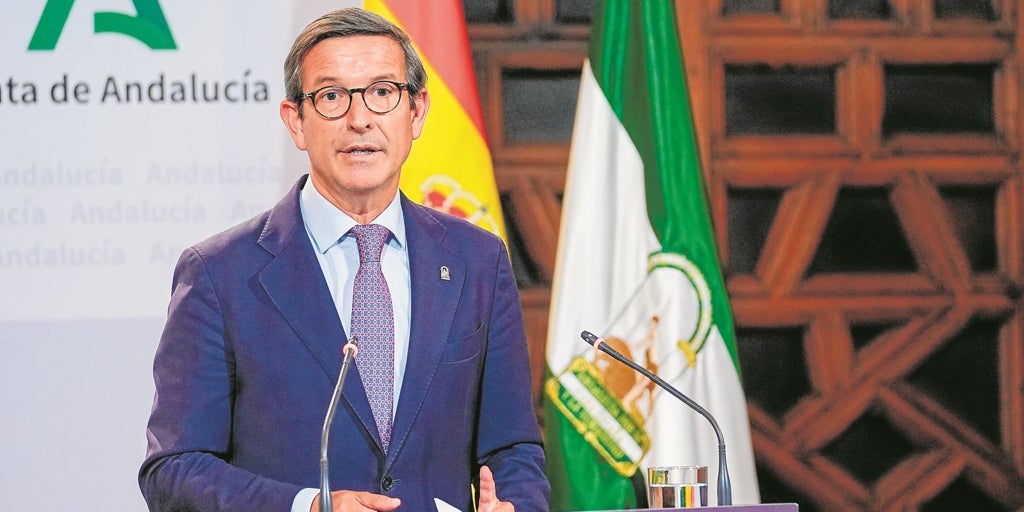La Junta de Andalucía lidera una triple ofensiva frente al déficit de redes eléctricas