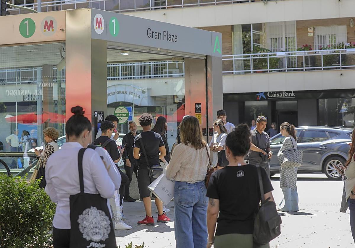 El metro de Sevilla cambia este 1 de septiembre: estos son los horarios ...