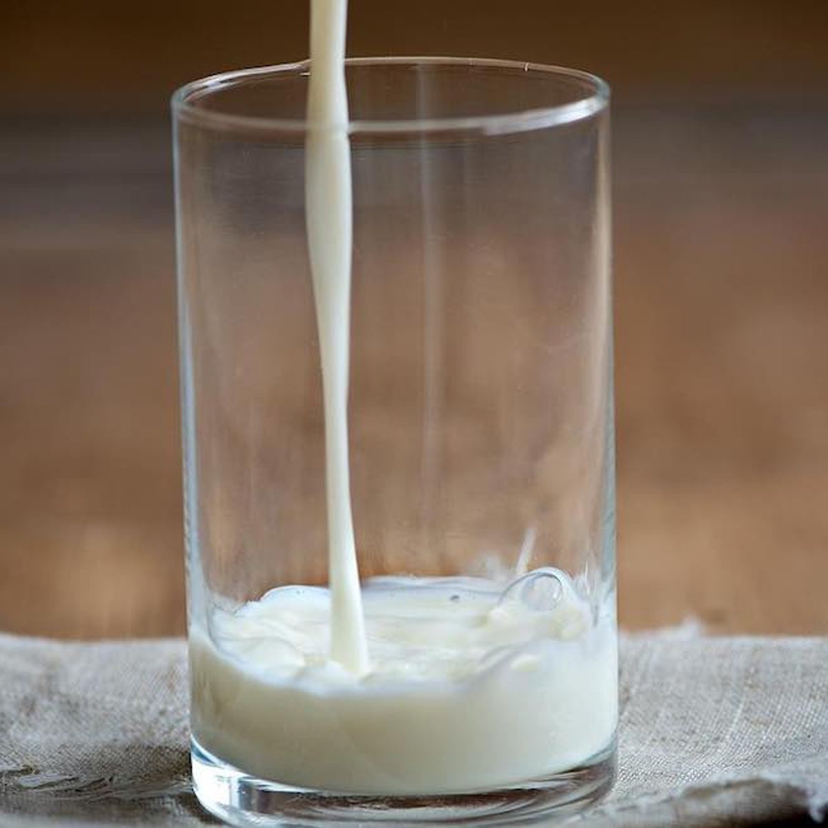Este es el origen de la leche de Mercadona y la conocida marca que la fabrica