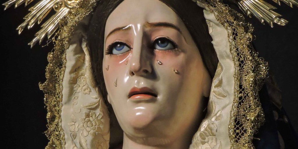 Así regresa la Virgen de los Remedios de las Siete Palabras tras la restauración de Pedro Manzano